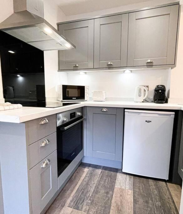 Juliet Beautiful 1 Bedroom, Central, Modern Space. 达灵顿 外观 照片