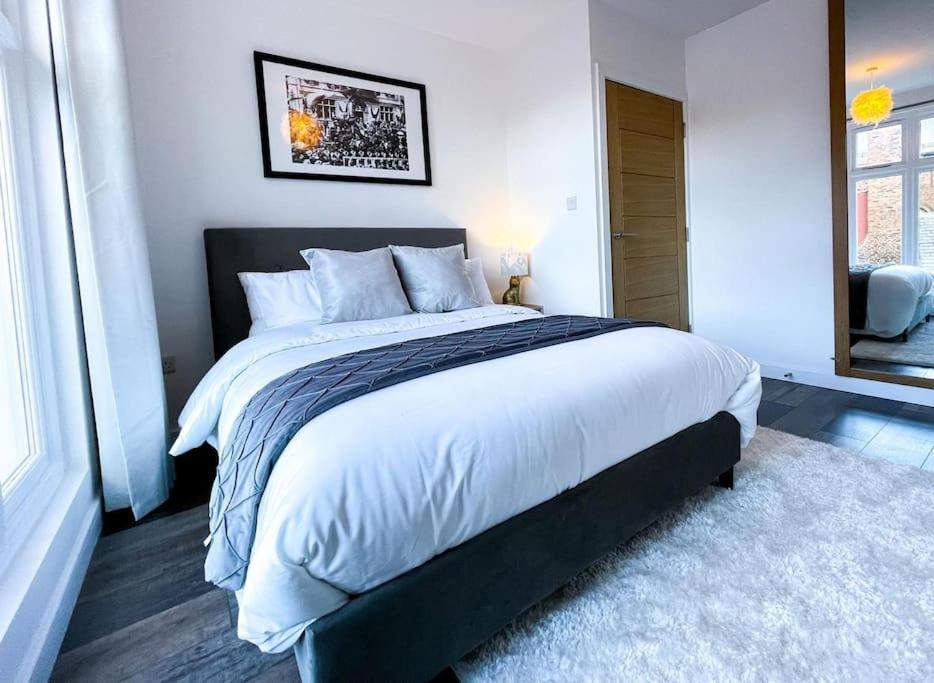 Juliet Beautiful 1 Bedroom, Central, Modern Space. 达灵顿 外观 照片